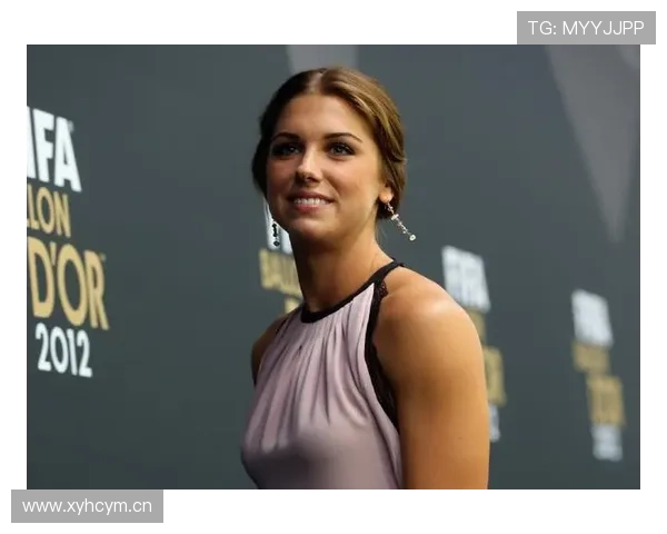 亚历克斯·摩根这生活真是反差大，赛场上女战神，私下却超宠孩子的样子让人怀疑人生！